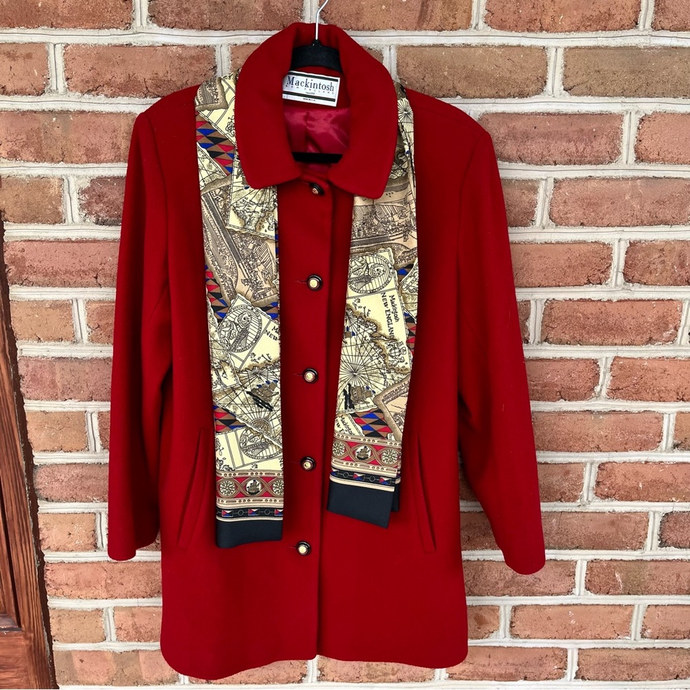 Red tailored vintage wool peacoat with matching scarf. Aprox size Medium